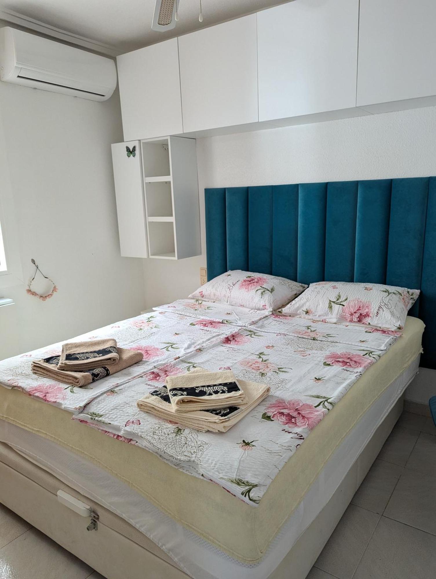 Apartament Piotr Torrevieja Esterno foto